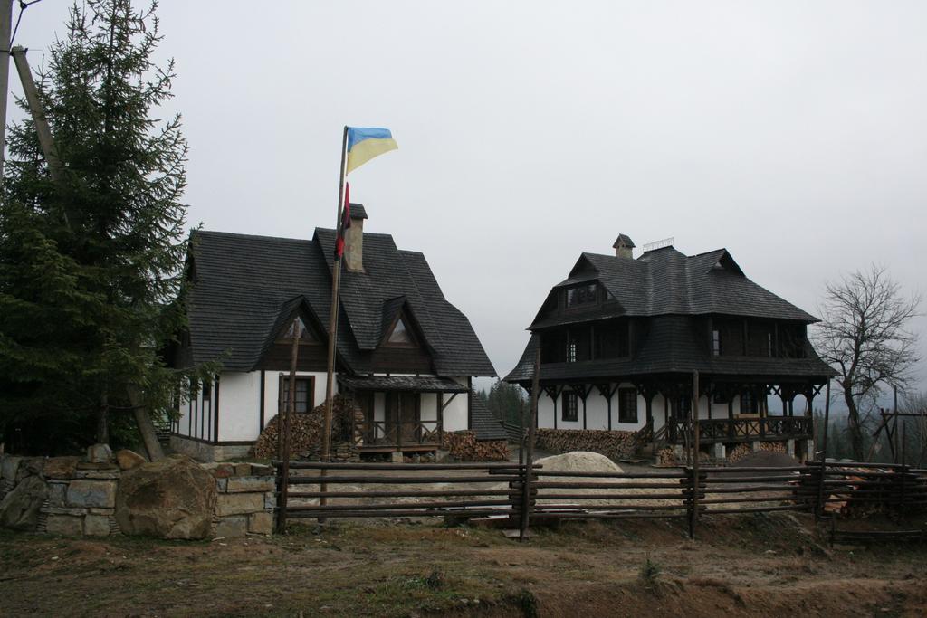 Blyzhche Neba Guest House Yablunytsya Exterior photo